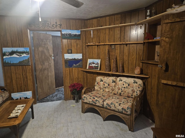 1555 REED Street, Eldorado, Illinois 62930, 2 Bedrooms Bedrooms, 0 ,2 BathroomsBathrooms,Residential,For Sale,REED,0,RMAEB456656