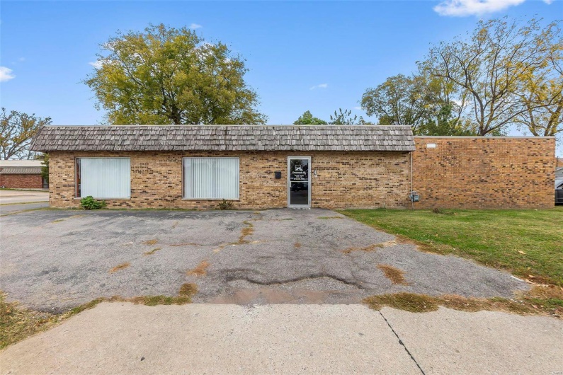 4 Pacific Street, Cape Girardeau, Missouri 63703, ,Commercial Sale,For Sale,Pacific,MAR24066995