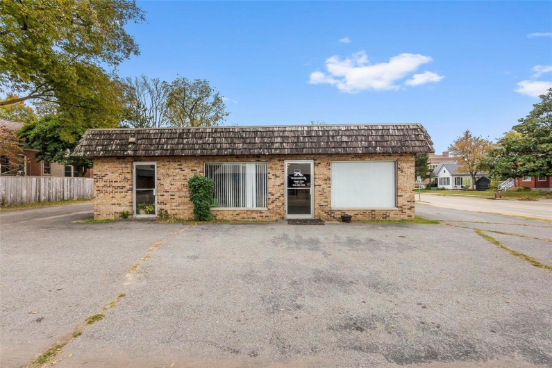 4 Pacific Street, Cape Girardeau, Missouri 63703, ,Commercial Sale,For Sale,Pacific,MAR24066995