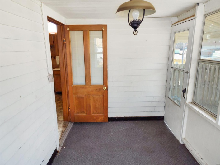 204 West Street, Perryville, Missouri 63775, 2 Bedrooms Bedrooms, 6 Rooms Rooms,2 BathroomsBathrooms,Residential,For Sale,West,MAR25006019