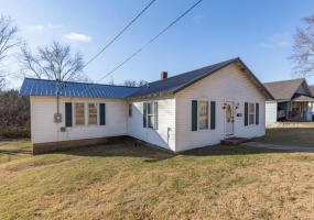 511 Elvins Boulevard, Park Hills, Missouri 63601, 2 Bedrooms Bedrooms, 7 Rooms Rooms,1 BathroomBathrooms,Residential,For Sale,Elvins,MAR24073922