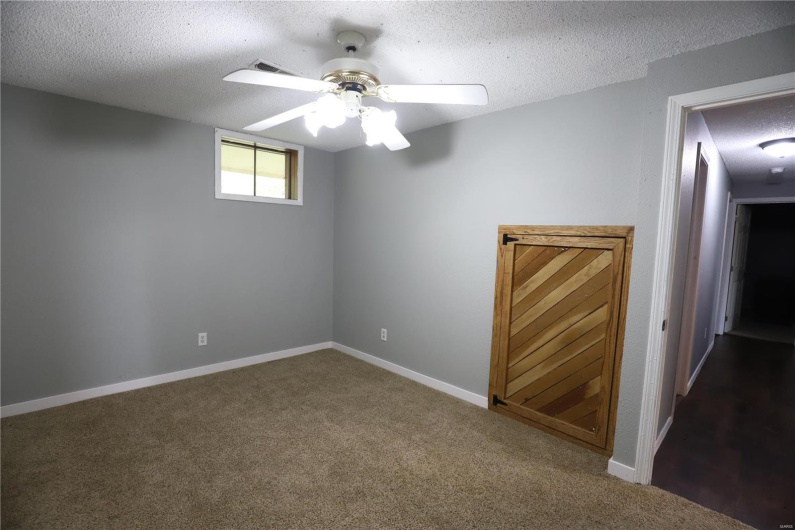 2099 Highway Jj, Ironton, Missouri 63650, 3 Bedrooms Bedrooms, 7 Rooms Rooms,1 BathroomBathrooms,Residential,For Sale,Highway Jj,MAR24056302