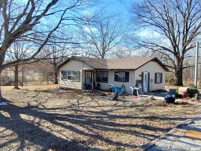 1342 Larsue Drive, Carbondale, Illinois 62902, 0 , 0 ,0,Residential Income,For Sale,Larsue,0,RMAEB456660