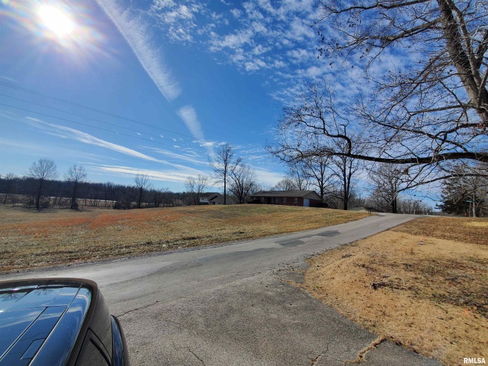 1342 Larsue Drive, Carbondale, Illinois 62902, 0 , 0 ,0,Residential Income,For Sale,Larsue,0,RMAEB456660