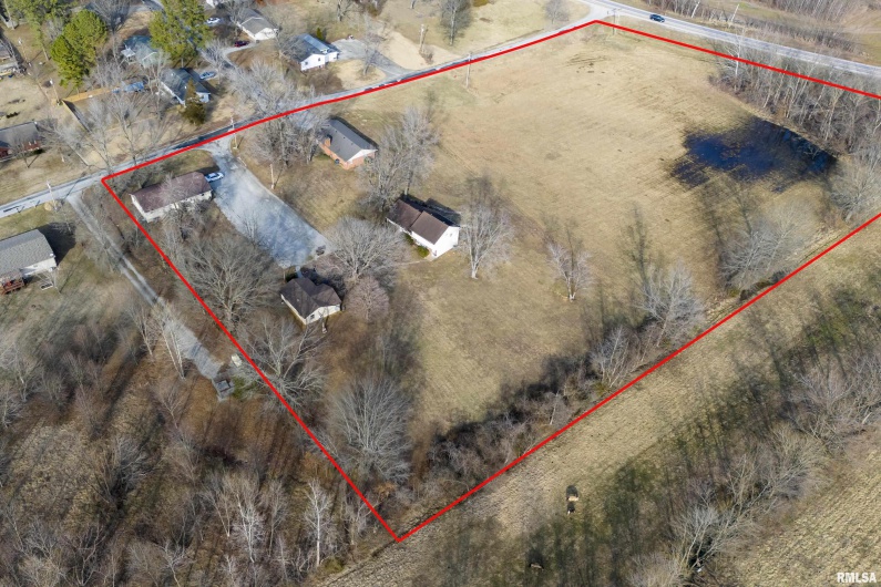 1342 Larsue Drive, Carbondale, Illinois 62902, 0 , 0 ,0,Residential Income,For Sale,Larsue,0,RMAEB456660