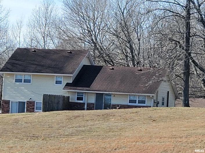 1342 Larsue Drive, Carbondale, Illinois 62902, 0 , 0 ,0,Residential Income,For Sale,Larsue,0,RMAEB456660