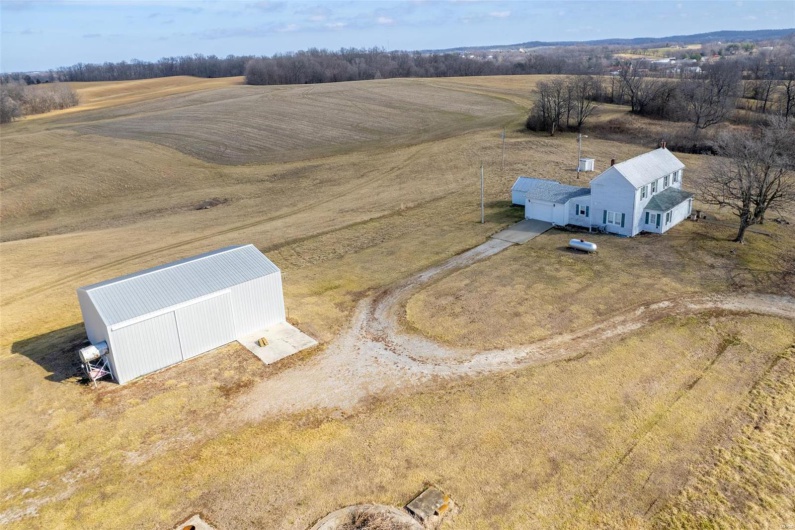 Drone / aerial view featuring a rural view