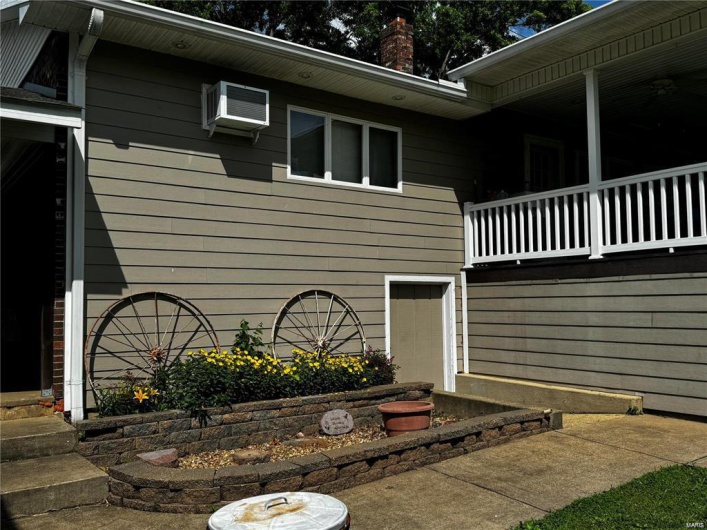 111 Ziegler Street, Pilot Knob, Missouri 63663, 3 Bedrooms Bedrooms, 6 Rooms Rooms,2 BathroomsBathrooms,Residential,For Sale,Ziegler,MAR25006359