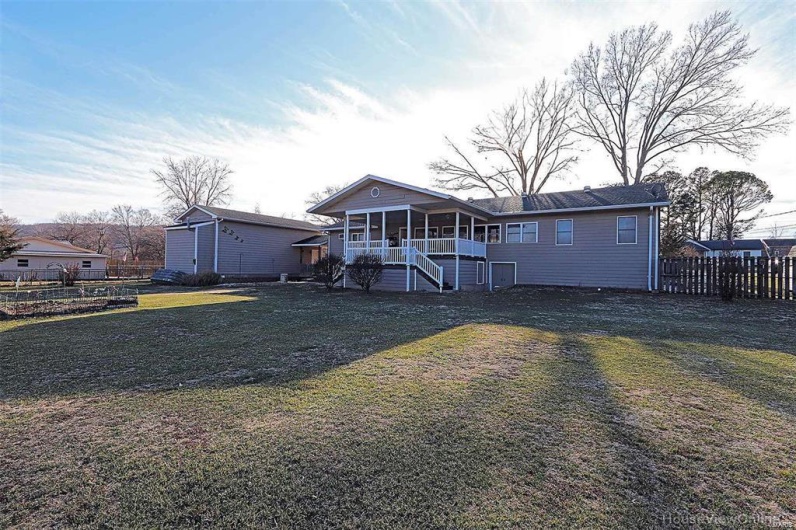 111 Ziegler Street, Pilot Knob, Missouri 63663, 3 Bedrooms Bedrooms, 6 Rooms Rooms,2 BathroomsBathrooms,Residential,For Sale,Ziegler,MAR25006359