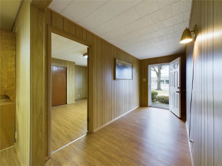 706 Smith Street, Malden, Missouri 63863, 3 Bedrooms Bedrooms, 8 Rooms Rooms,2 BathroomsBathrooms,Residential,For Sale,Smith,MAR25006382