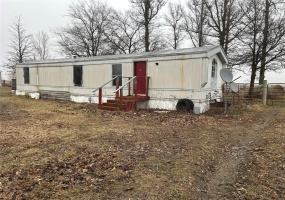 2977 221 cnty hwy, Bragg City, Missouri 63827, 2 Bedrooms Bedrooms, 5 Rooms Rooms,1 BathroomBathrooms,Residential,For Sale,221 cnty hwy,MAR25006362
