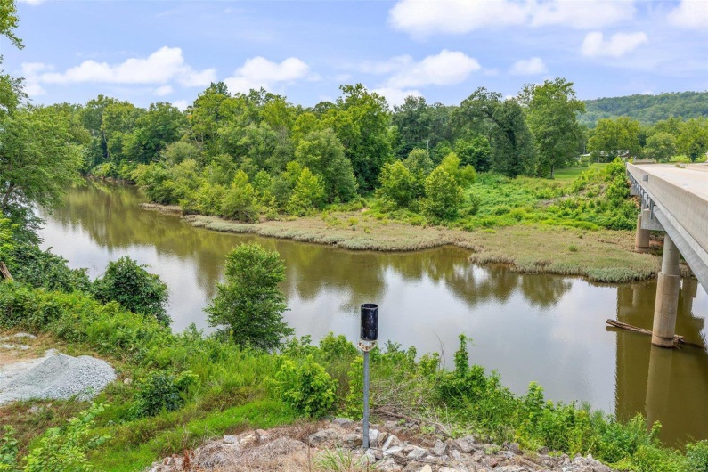 5857 Highway E, Fredericktown, Missouri 63645, 2 Bedrooms Bedrooms, 5 Rooms Rooms,1 BathroomBathrooms,Residential,For Sale,Highway E,MAR24046990