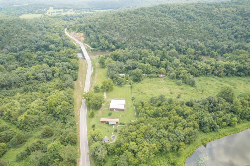 5857 Highway E, Fredericktown, Missouri 63645, 2 Bedrooms Bedrooms, 5 Rooms Rooms,1 BathroomBathrooms,Residential,For Sale,Highway E,MAR24046990
