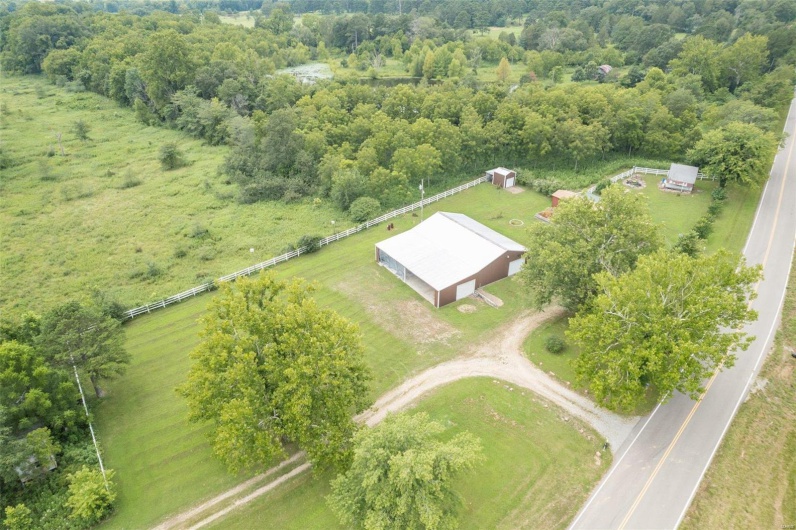 5857 Highway E, Fredericktown, Missouri 63645, 2 Bedrooms Bedrooms, 5 Rooms Rooms,1 BathroomBathrooms,Residential,For Sale,Highway E,MAR24046990