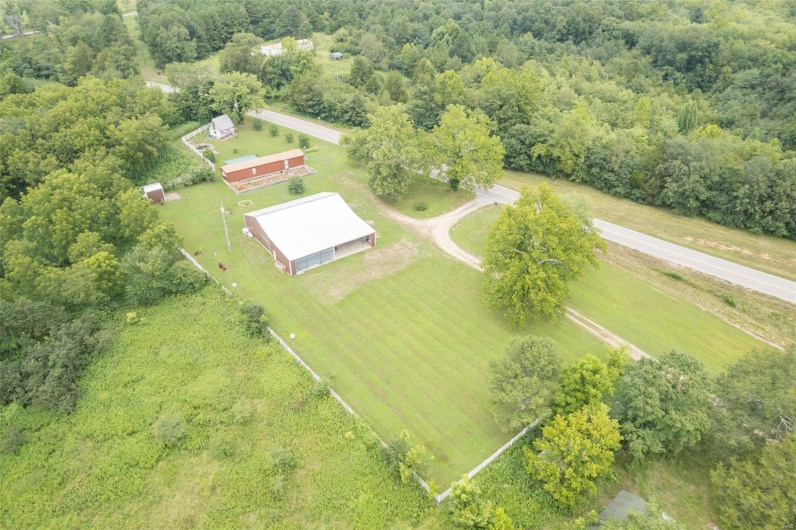 5857 Highway E, Fredericktown, Missouri 63645, 2 Bedrooms Bedrooms, 5 Rooms Rooms,1 BathroomBathrooms,Residential,For Sale,Highway E,MAR24046990