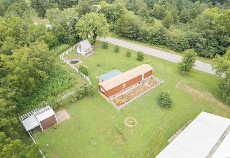 5857 Highway E, Fredericktown, Missouri 63645, 2 Bedrooms Bedrooms, 5 Rooms Rooms,1 BathroomBathrooms,Residential,For Sale,Highway E,MAR24046990