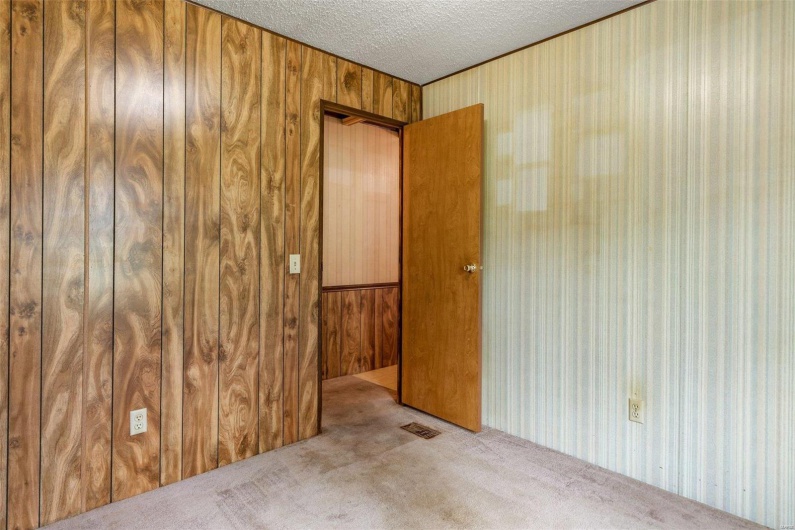 5857 Highway E, Fredericktown, Missouri 63645, 2 Bedrooms Bedrooms, 5 Rooms Rooms,1 BathroomBathrooms,Residential,For Sale,Highway E,MAR24046990