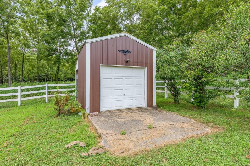 5857 Highway E, Fredericktown, Missouri 63645, 2 Bedrooms Bedrooms, 5 Rooms Rooms,1 BathroomBathrooms,Residential,For Sale,Highway E,MAR24046990