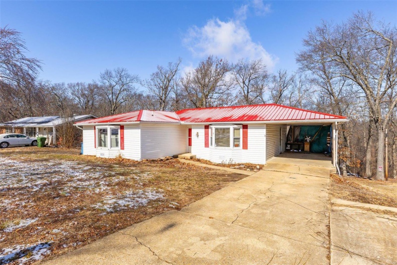 8 Crescent Drive, Viburnum, Missouri 65566, 3 Bedrooms Bedrooms, 6 Rooms Rooms,2 BathroomsBathrooms,Residential,For Sale,Crescent,MAR25005763