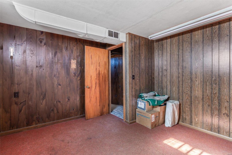 215 Virginia Street, Ste Genevieve, Missouri 63670, 4 Bedrooms Bedrooms, 13 Rooms Rooms,2 BathroomsBathrooms,Residential,For Sale,Virginia Street,MAR25005950