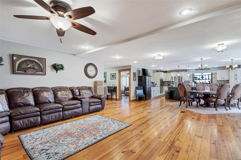 291 Deer Run Acres A, Williamsville, Missouri 63967, 3 Bedrooms Bedrooms, 16 Rooms Rooms,4 BathroomsBathrooms,Residential,For Sale,Deer Run Acres A,MAR25006714