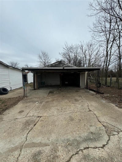 1510 Malady Lane, Kennett, Missouri 63857, 2 Bedrooms Bedrooms, 7 Rooms Rooms,1 BathroomBathrooms,Residential,For Sale,Malady,MAR25006739