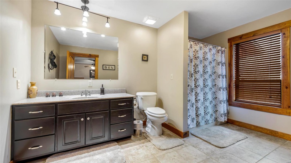 302 Deer Run Acres A, Williamsville, Missouri 63967, 3 Bedrooms Bedrooms, 8 Rooms Rooms,2 BathroomsBathrooms,Residential,For Sale,Deer Run Acres A,MAR25006731