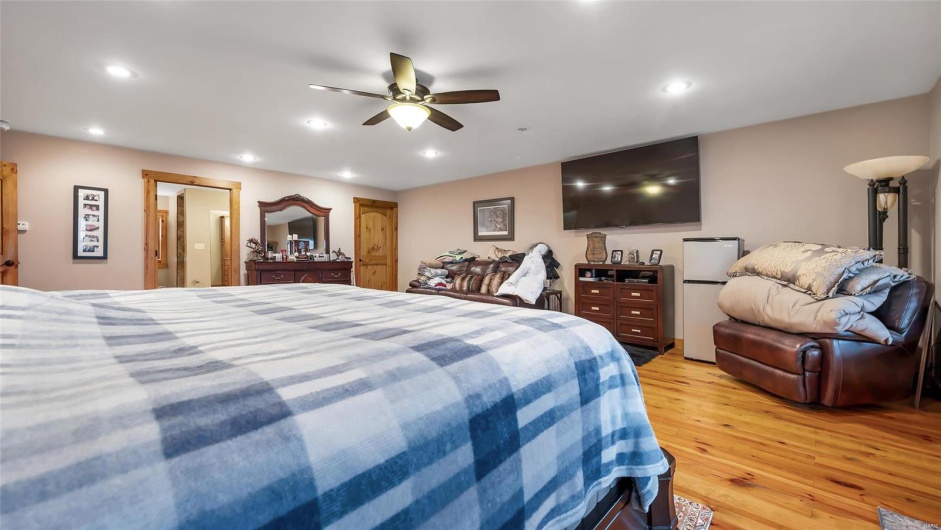 302 Deer Run Acres A, Williamsville, Missouri 63967, 3 Bedrooms Bedrooms, 8 Rooms Rooms,2 BathroomsBathrooms,Residential,For Sale,Deer Run Acres A,MAR25006731