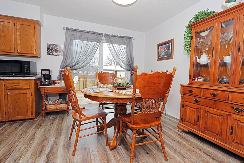 918 Susan Street, Dexter, Missouri 63841, 3 Bedrooms Bedrooms, 5 Rooms Rooms,2 BathroomsBathrooms,Residential,For Sale,Susan,MAR25006784