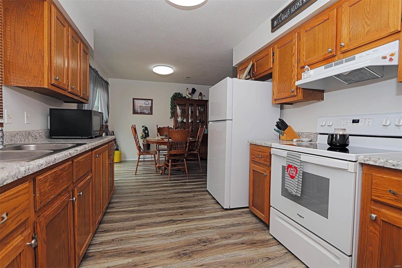 918 Susan Street, Dexter, Missouri 63841, 3 Bedrooms Bedrooms, 5 Rooms Rooms,2 BathroomsBathrooms,Residential,For Sale,Susan,MAR25006784