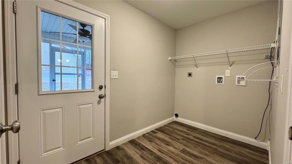 70 Pecan Tree Lane, Farmington, Missouri 63640, 2 Bedrooms Bedrooms, 5 Rooms Rooms,2 BathroomsBathrooms,Residential,For Sale,Pecan Tree,MAR25005834