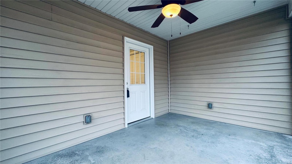 70 Pecan Tree Lane, Farmington, Missouri 63640, 2 Bedrooms Bedrooms, 5 Rooms Rooms,2 BathroomsBathrooms,Residential,For Sale,Pecan Tree,MAR25005834