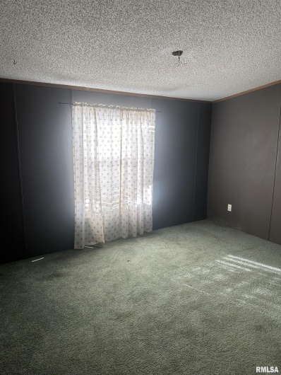 165 Nile Lane, Creal Springs, Illinois 62922, 3 Bedrooms Bedrooms, 0 ,2 BathroomsBathrooms,Residential,For Sale,Nile,0,RMAQC4260353