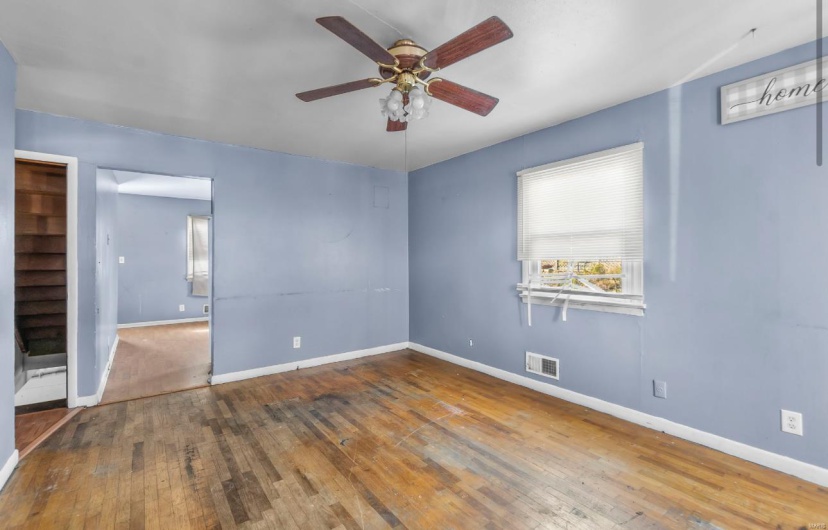 409 North Street, Cape Girardeau, Missouri 63701, 4 Bedrooms Bedrooms, 7 Rooms Rooms,1 BathroomBathrooms,Residential,For Sale,North,MAR25005610