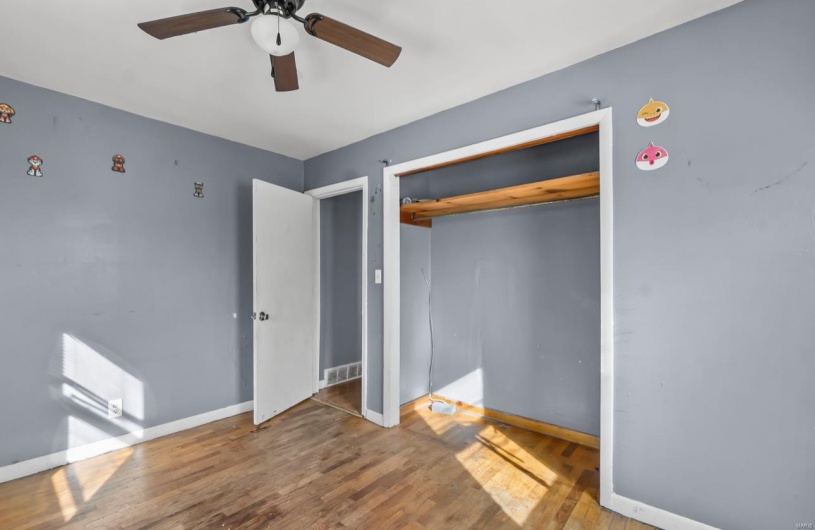 409 North Street, Cape Girardeau, Missouri 63701, 4 Bedrooms Bedrooms, 7 Rooms Rooms,1 BathroomBathrooms,Residential,For Sale,North,MAR25005610