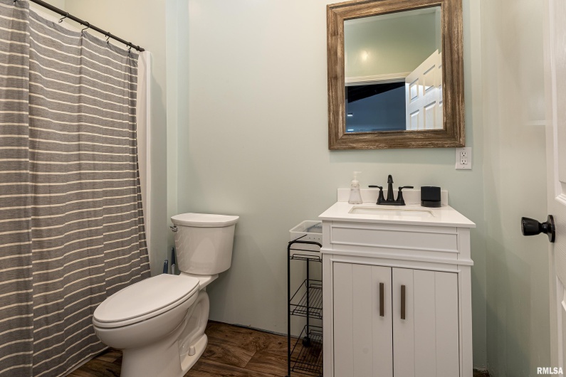 5 HORSESHOE Drive, Herod, Illinois 62947, 4 Bedrooms Bedrooms, 0 ,3 BathroomsBathrooms,Residential,For Sale,HORSESHOE,0,RMAQC4260358