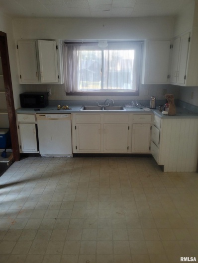 509 Lucier Street, Murphysboro, Illinois 62966, 3 Bedrooms Bedrooms, 0 ,1 BathroomBathrooms,Residential,For Sale,Lucier,0,RMAEB456713
