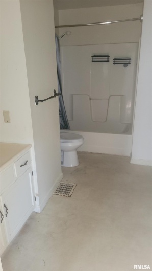 509 Lucier Street, Murphysboro, Illinois 62966, 3 Bedrooms Bedrooms, 0 ,1 BathroomBathrooms,Residential,For Sale,Lucier,0,RMAEB456713