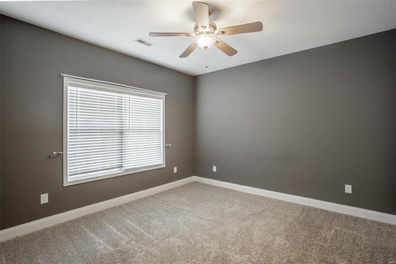 382 Golden Lane, Poplar Bluff, Missouri 63901, 3 Bedrooms Bedrooms, 7 Rooms Rooms,2 BathroomsBathrooms,Residential,For Sale,Golden Lane,MAR25006677