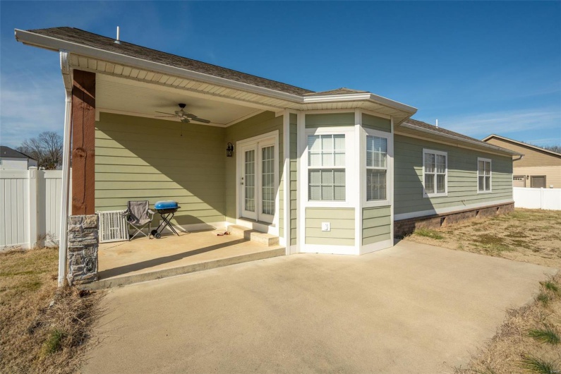 382 Golden Lane, Poplar Bluff, Missouri 63901, 3 Bedrooms Bedrooms, 7 Rooms Rooms,2 BathroomsBathrooms,Residential,For Sale,Golden Lane,MAR25006677