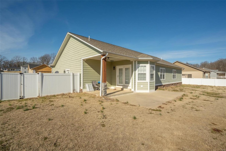 382 Golden Lane, Poplar Bluff, Missouri 63901, 3 Bedrooms Bedrooms, 7 Rooms Rooms,2 BathroomsBathrooms,Residential,For Sale,Golden Lane,MAR25006677