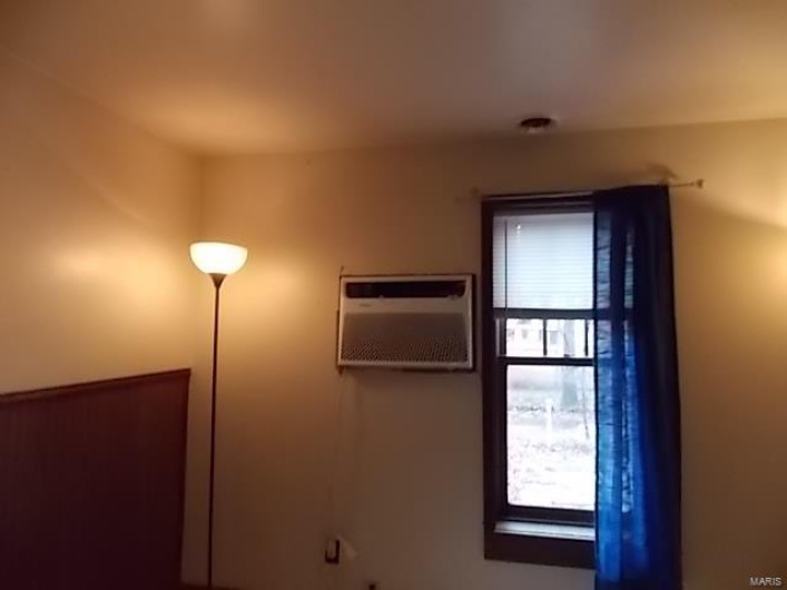Split unit