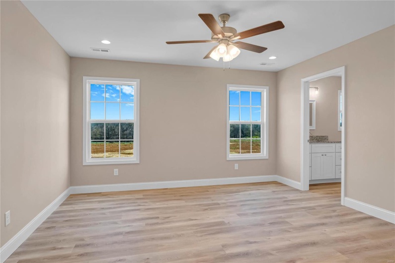 8 Bluebell Way, Jackson, Missouri 63755, 3 Bedrooms Bedrooms, 5 Rooms Rooms,2 BathroomsBathrooms,Residential,For Sale,Bluebell Way,MAR25007046