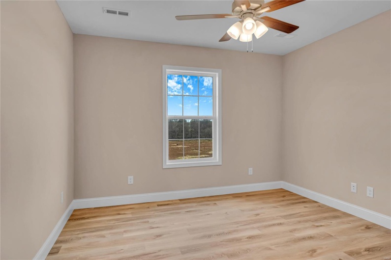 8 Bluebell Way, Jackson, Missouri 63755, 3 Bedrooms Bedrooms, 5 Rooms Rooms,2 BathroomsBathrooms,Residential,For Sale,Bluebell Way,MAR25007046