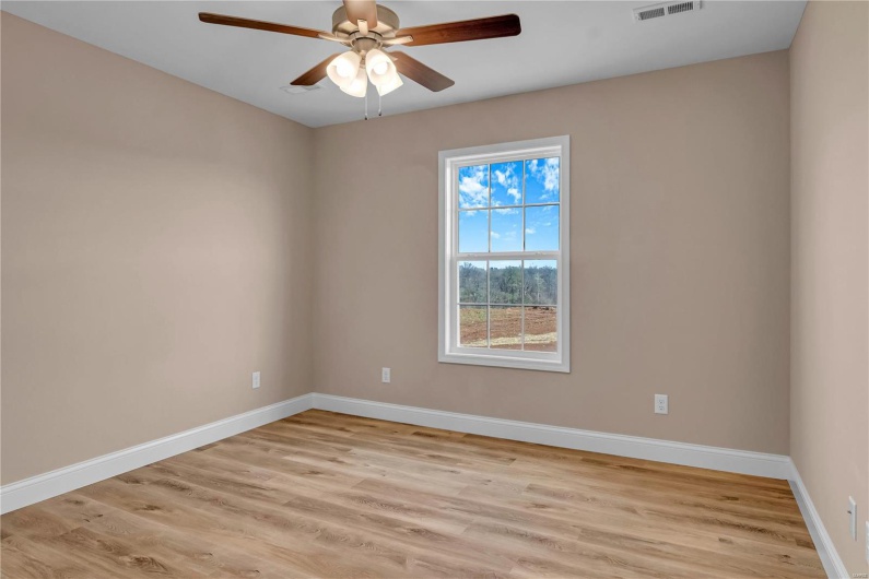 8 Bluebell Way, Jackson, Missouri 63755, 3 Bedrooms Bedrooms, 5 Rooms Rooms,2 BathroomsBathrooms,Residential,For Sale,Bluebell Way,MAR25007046
