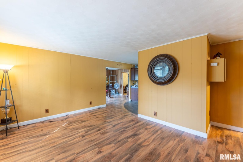 25 Lees Drive, Creal Springs, Illinois 62922, 2 Bedrooms Bedrooms, 0 ,1 BathroomBathrooms,Residential,For Sale,Lees,0,RMAEB454933