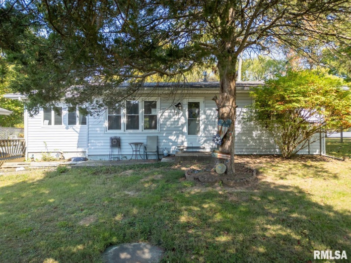 25 Lees Drive, Creal Springs, Illinois 62922, 2 Bedrooms Bedrooms, 0 ,1 BathroomBathrooms,Residential,For Sale,Lees,0,RMAEB454933