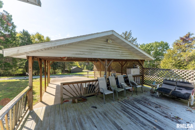25 Lees Drive, Creal Springs, Illinois 62922, 2 Bedrooms Bedrooms, 0 ,1 BathroomBathrooms,Residential,For Sale,Lees,0,RMAEB454933