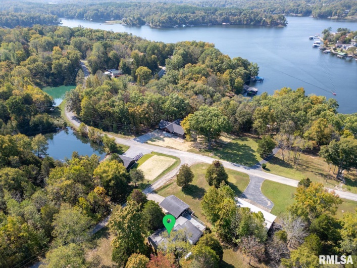 25 Lees Drive, Creal Springs, Illinois 62922, 2 Bedrooms Bedrooms, 0 ,1 BathroomBathrooms,Residential,For Sale,Lees,0,RMAEB454933
