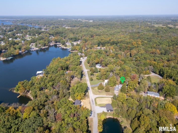 25 Lees Drive, Creal Springs, Illinois 62922, 2 Bedrooms Bedrooms, 0 ,1 BathroomBathrooms,Residential,For Sale,Lees,0,RMAEB454933